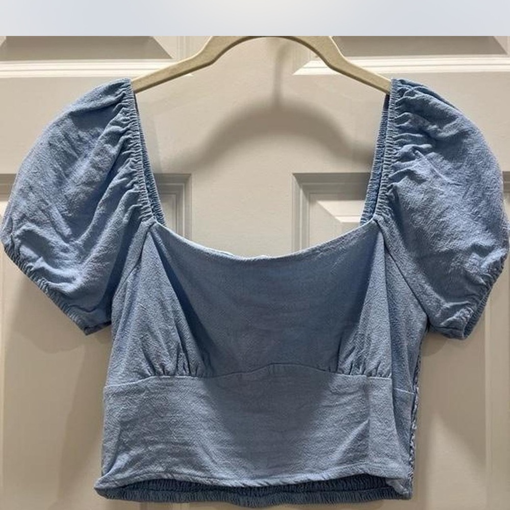 La Hearts Light Blue Puff Sleeve Crop Top